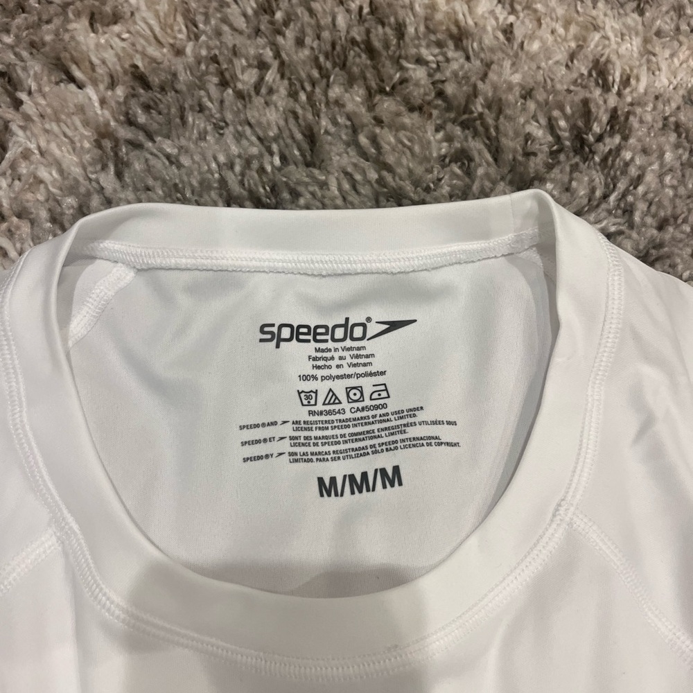 Brand new shirt perfect for summer